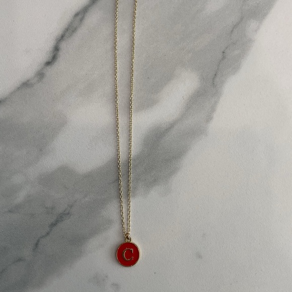 Red initial C necklace - Picture 2 of 2